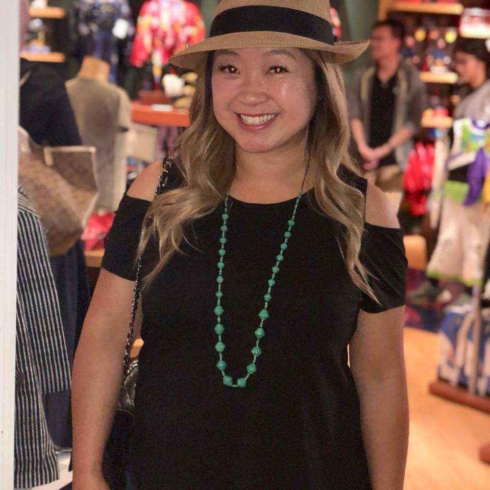 Meet your Posher, Felicia